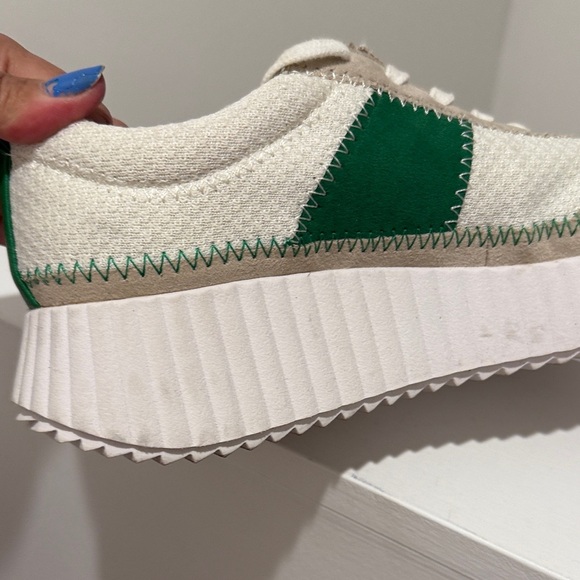 Zodiac Cream and Green Platform Sneakers - Picture 8 of 9